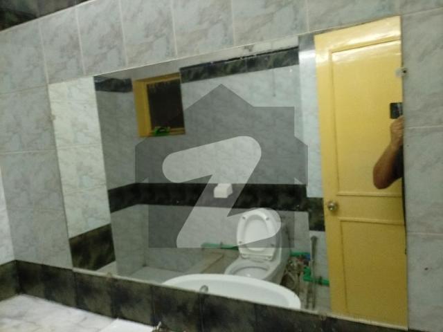 G7 /1 PHA Apartment One Room Sharing Bath Kitchen For Rent G 7/2