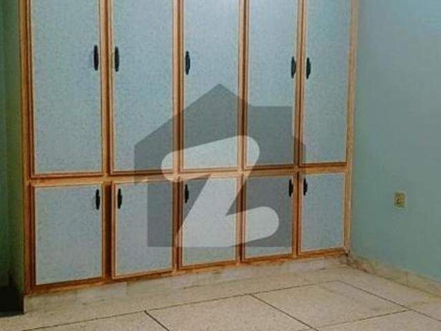 G8 House For Rent G 8