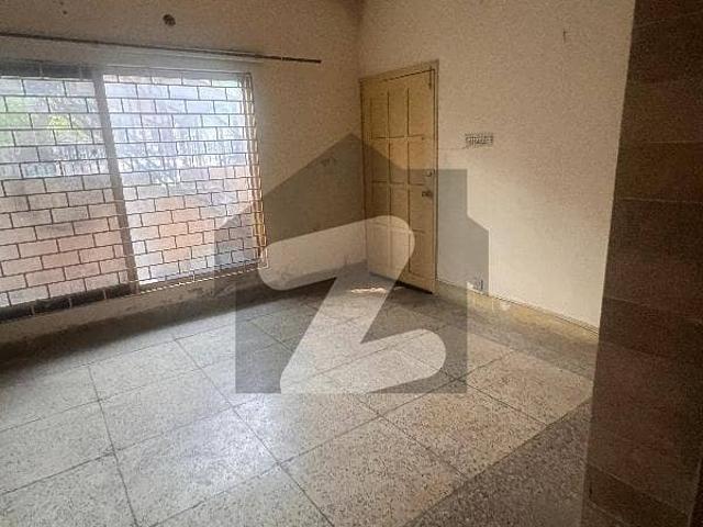 G9 10 Marla Double Story For Sale