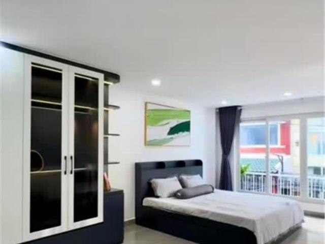 Gần chợ Cây Thị, nhà 1 trệt 3 lầu 40m2 hẻm oto, đường Nguyên Hồng 2 tỷ 380 triệu LH Chi Van Anh