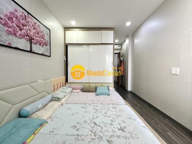 Gần chợ bà chiểu ô tô đậu trong nhà 4 tầng chỉ 7 tỷ 5