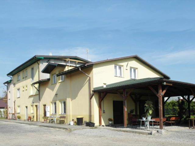 Wyjątkowa nieruchomość z hotelowym potencjałem, 450 m², parking