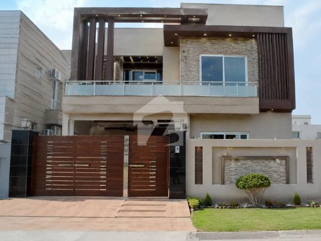 G Block 10 Marla House Available For Rent