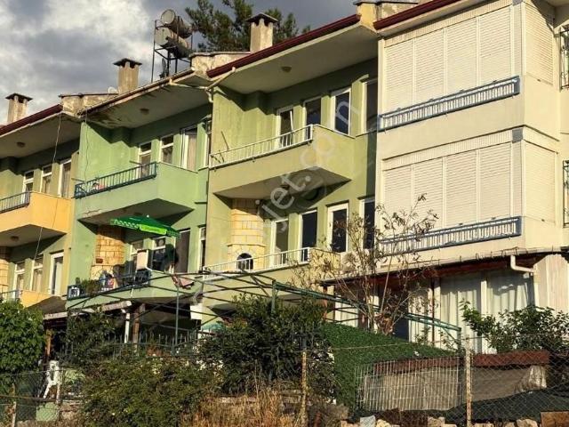 G.c.gayrimenkulden Gölcük Ulaslıda Satilik Trıplex