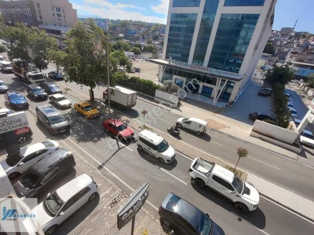 Gıda Çarşısı Cadde Üstü Temiz Kiralık Ofis