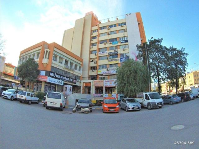 Gıda Çarşısı Cadde Üzeri İş Merkezinde Ofis