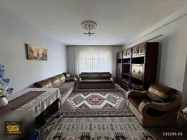 Ş.G GAYRİMENKULDEN CUMHURİYET MAHALLESİ 3+1 SATILIK DAİRE