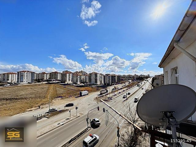 Ş.G GAYRİMENKUL'DEN ŞENTEPE MAHALLESİ 3+1 SATILIK DAİRE