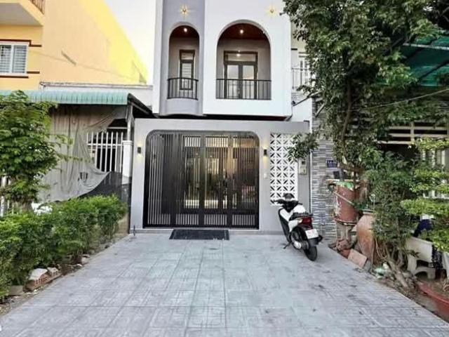 Gọi Ngay! Nhà Mới Đẹp 101m² Giá Cực Mềm Sổ Hồng Riêng, Dọn Vào Ở Ngay, Chỉ 2.45 Tỷ!