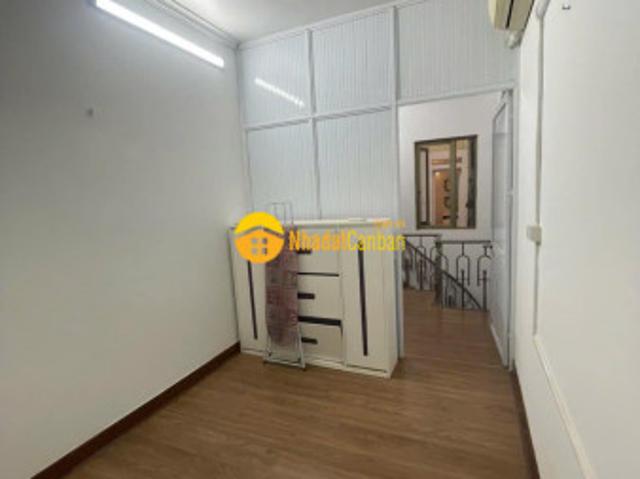 Gấp bán nhà ngõ 121 lê thanh nghị, giá 7.5 tỷ, 31.6m2x5t, ở luôn
