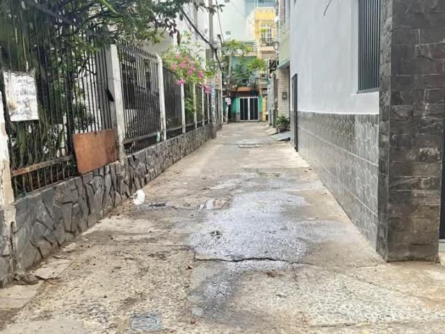 Gấp Bán Nhà Đẹp Gần Mặt Tiền Lê Quang Định Bình Thạnh 4tầng 3PN 29M2 Chỉ 3,68 Tỷ