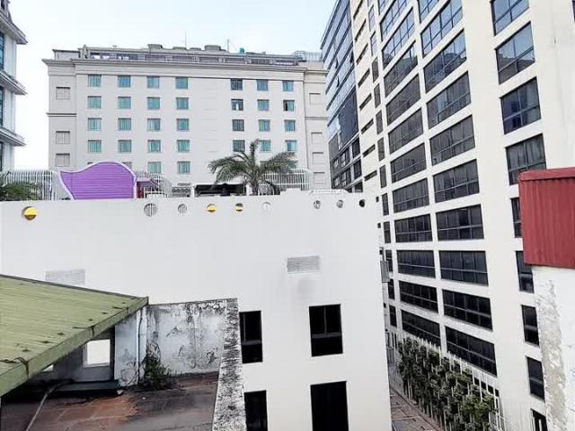 Gấp! Bán nhà phố Trần Hưng Đạo Hoàn Kiếm 70mx5T 27tỷ kinh doanh đỉnh ô tô tránh gara lô góc homestay