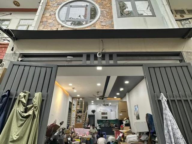 Gấp!bán Nhà Phú Diễn, Lô Góc, 3 Thoáng, Oto Dừng Đỗ Ngày Đêm, Dt=50m2x5t, Mt=5m, 8.7ty