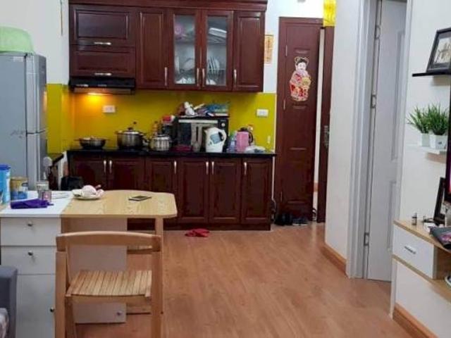 Gấp! Bán gấp căn hộ CC tầng trung 50m2 giá 1.18 tỷ tại CT4 PCC1 Complex LH0378447