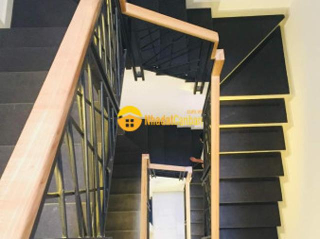 Gấp bán giảm 1.3 tỷ phú nhuận, 62m2, 6pn, dòng tiền 30 triệutháng