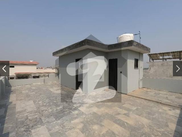 G 14/2 25x40 House Available For Sale