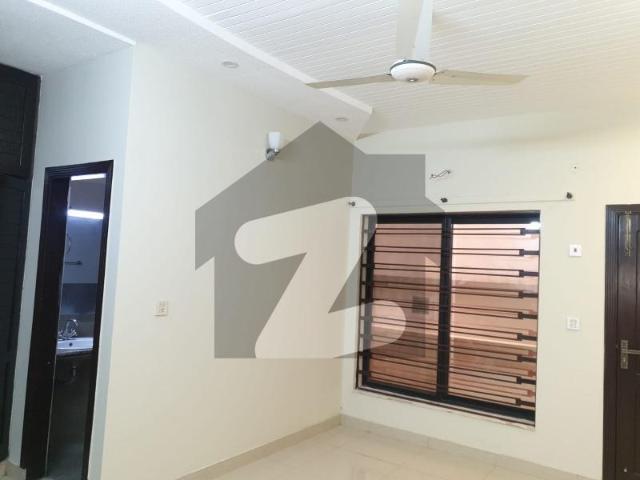 G 15 House Sized 1800 Square Feet For sale G 15