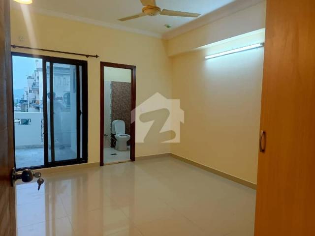 G 11/3 Wardha Hamna Apartment 2bedroom Available