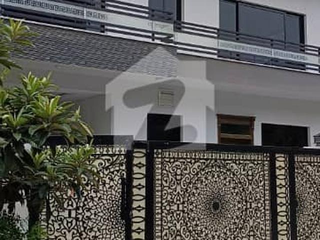 G 11/2 new house 30+60 corner for sale