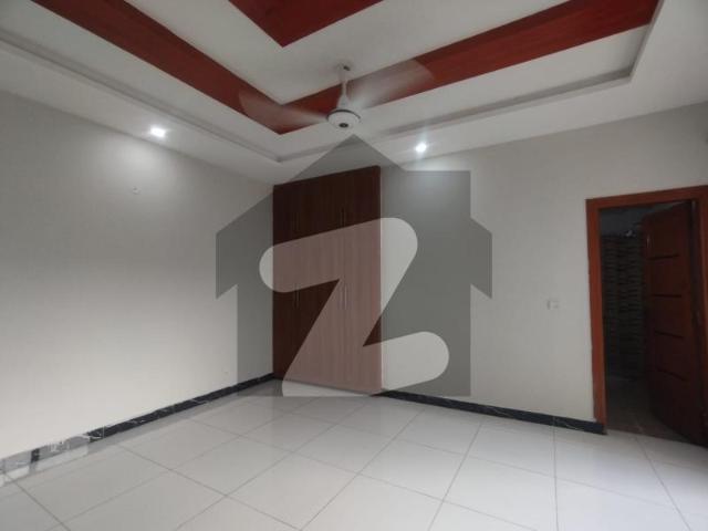 G 11, deans apartments. G 11/3
