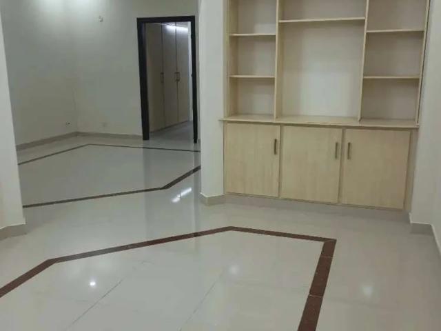G 11 size 30×60 double story 5 bed dd tvl double kitchen wide street Islamabad G 11 ID 44343