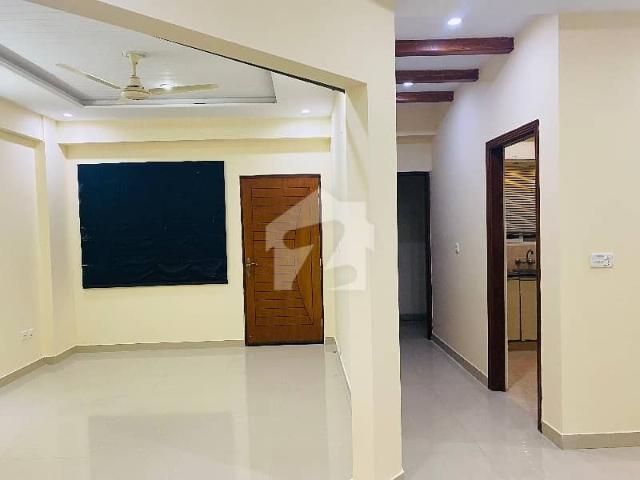 G 11 Warda Hamna Investor Price 2Bed Apartment Available For Sale