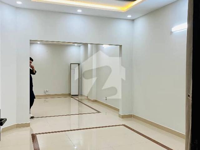 G 11 Warda Hamna Residencia 3Bedroom Apartment Available For Sale