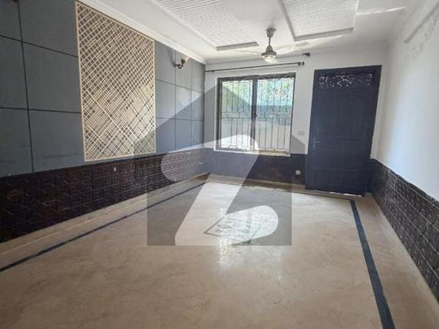 G 13/3 35*70 Full House For Rent G 13