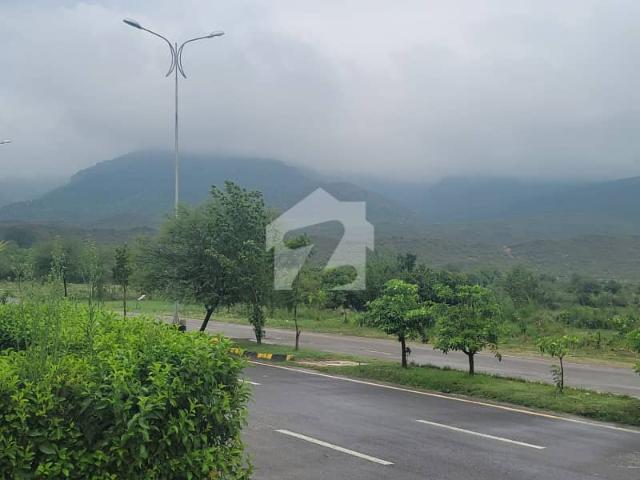 G 13/4 ST NO 788 Main Double Road PLOT Size 50 X 90 = 500 Yds Prime Location URGENT HOT ONE DAY CASH PAYMENT FOR SALE Best Investment For Construction House Elite Class Location For Living Plot Very Reasonable Price