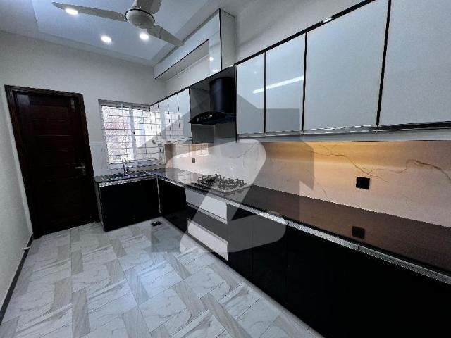 G 13 Brand New Luxury 35*70 House For Sale G 13