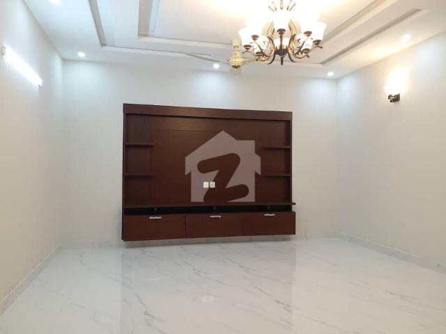 G 13 Brand New Size 272 Yd Architect Design Double Story House 6 Master Bedrooms Attached Stylish 6 Bathrooms 2 DD 2 Tv Lounge American Style Kitchen Sq Ft Reasonable Price