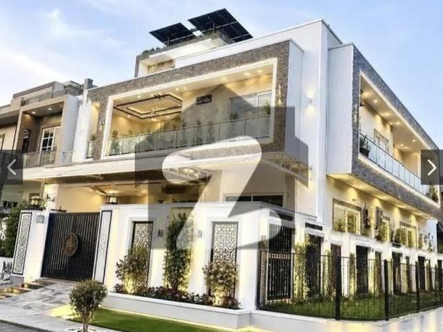 G 13 House Size 40x80 Proper Corner Extra Land Lush Green Lawn Ideal Location G 13