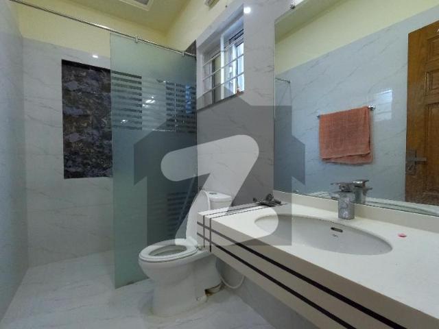 G 13 house 14 marla 40x80 very ideal location on 50 feet road pindi face near park and basic amunities g 13