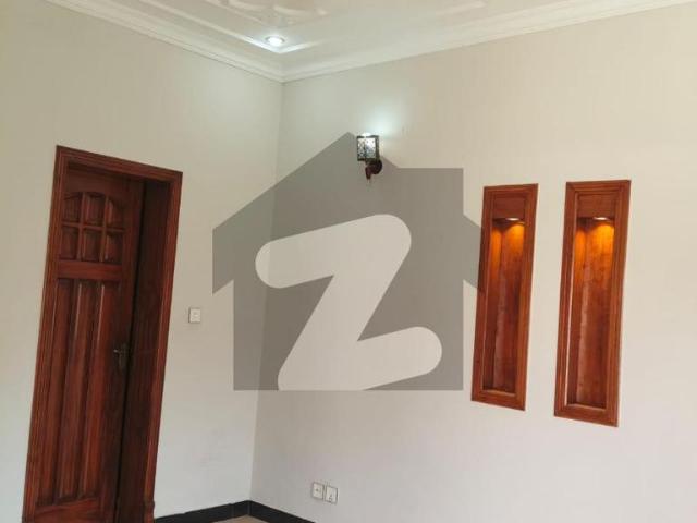 G 13 25x40 Housde Available For Sale G 13