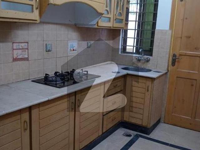 G 13 25x40 Used House Available For Sale G 13