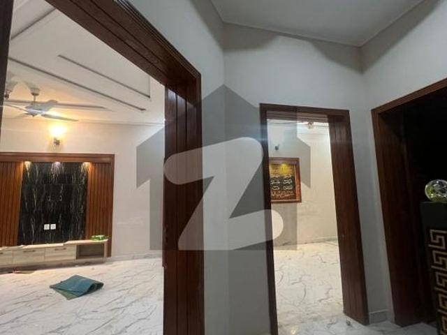 G 13 2 Size 30x60 7 Marla Brand New House For Rent Beautiful Location G 13/2