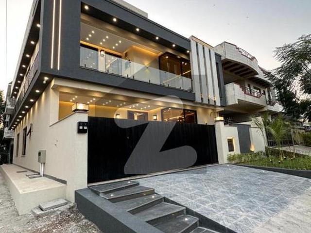 G 13 35x70 Brand New Corner Classical Elevation House Available G 13