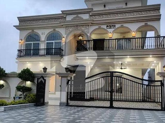 G 13 50x90 Luxury House available at prime Location