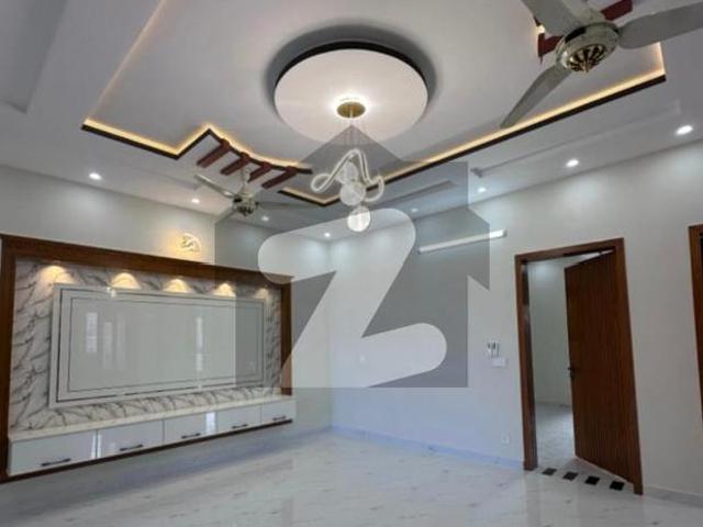 G 13. 7 Marla House available for sale G 13