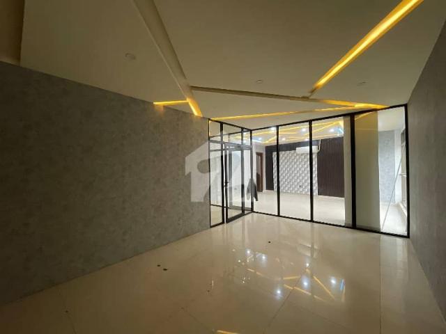 G 8/4 I& T Centre 8500sqft Commercial Building Available For Rent