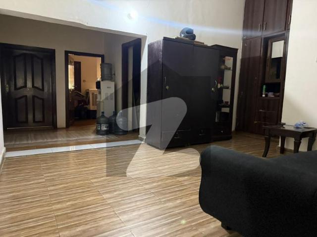 G 8 House For Sale 30x70 G 8