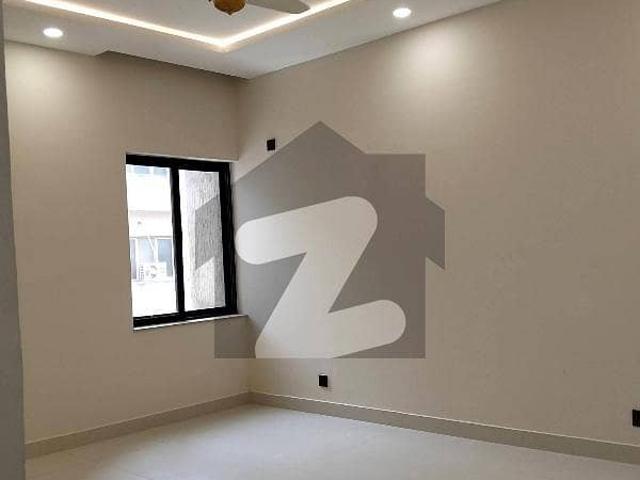 G 8 markaz flat available for rent