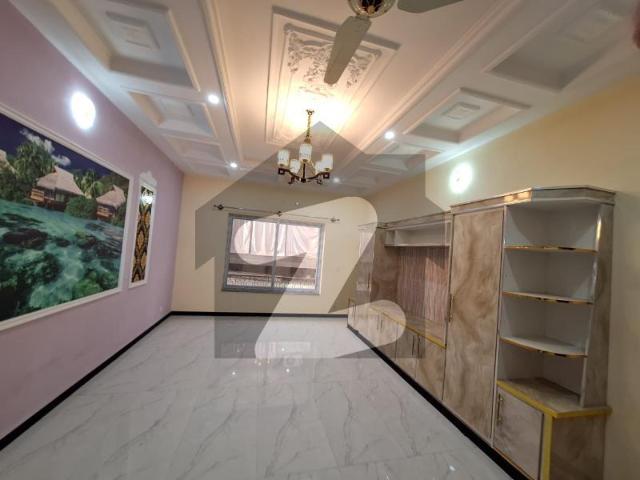 G 9/4 Size 30x50 Full House Like Brand New 4bed 4bath 2dring 2tvl 2kitchen G 9/4