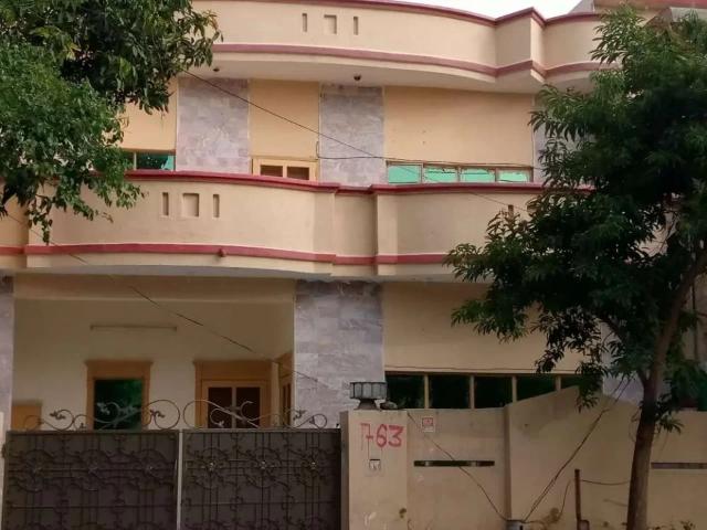 G 9/4 30*50 house for sale. Top location Islamabad G 9 ID 03488