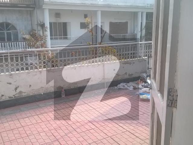 G 9/4 30x50 house for rent G 9/4