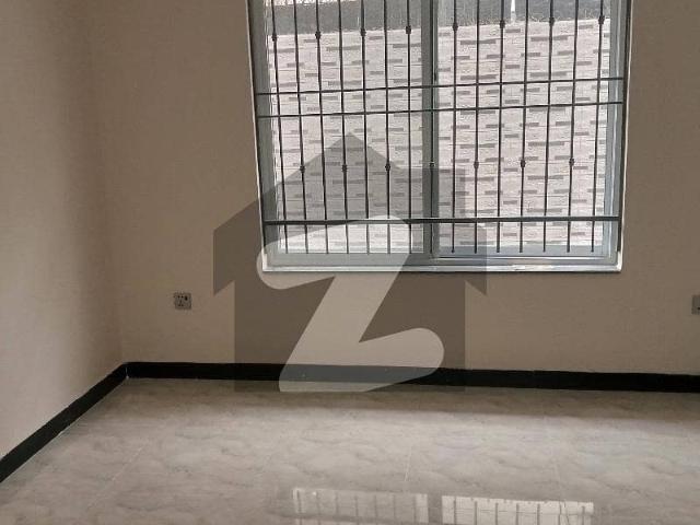 G 9 House For Sale 40+80