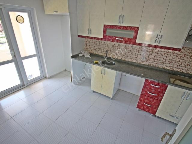 Gamze Emlak'tan Tandoğan'da E.banyolu^full Yapılı^park Cephe!