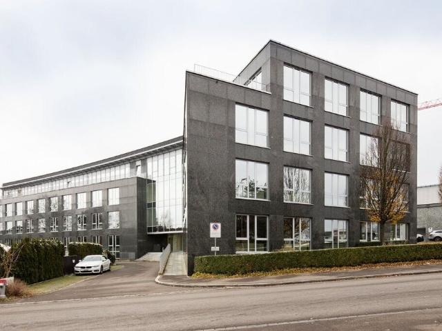 Game room for rent in Kloten Ref 18073 | dreamo. Ch