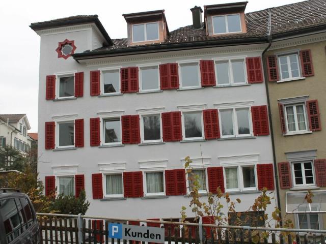 Ganz oben, ganz neu, ganz dein modernes Dachnest in Herisau