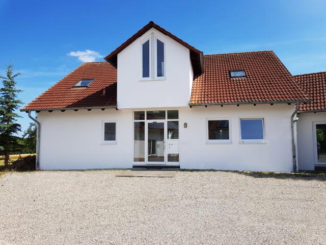 Ganzes Haus für bis zu 12 Personen in Billigheim